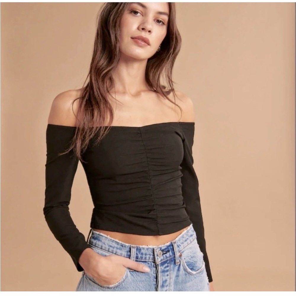 NWT Abercrombie & Fitch WHITE Long Sleeve Cinched Front Off-The-Shoulder Top S